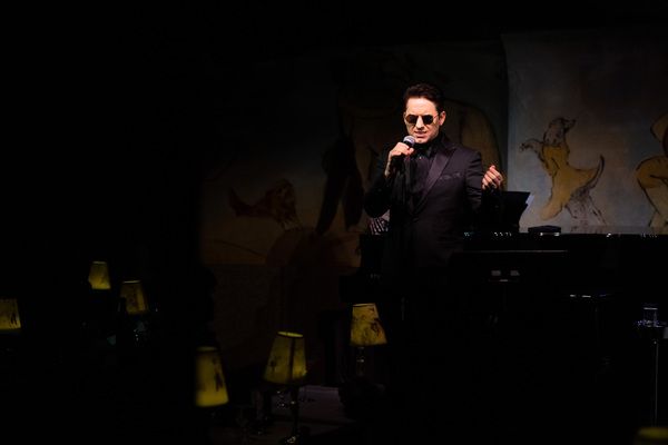 Review: JOHN LLOYD YOUNG Celebrates Our Shared History at Café Carlyle  Image