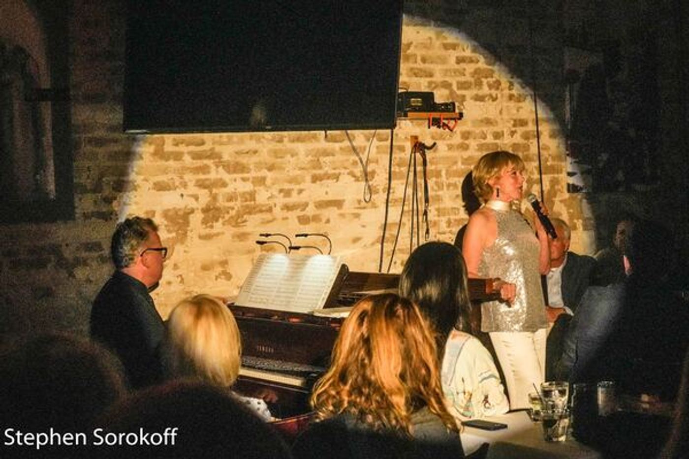 Photos: Linda Purl with Billy Stritch Play Cafe Centro  Image