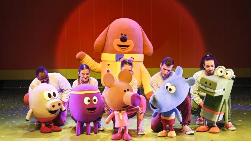 Guest Blog: HEY DUGGEE LIVE Writer and Musical Supervisor Vikki Stone on Why Children's Theatre is a Serious Business  Image