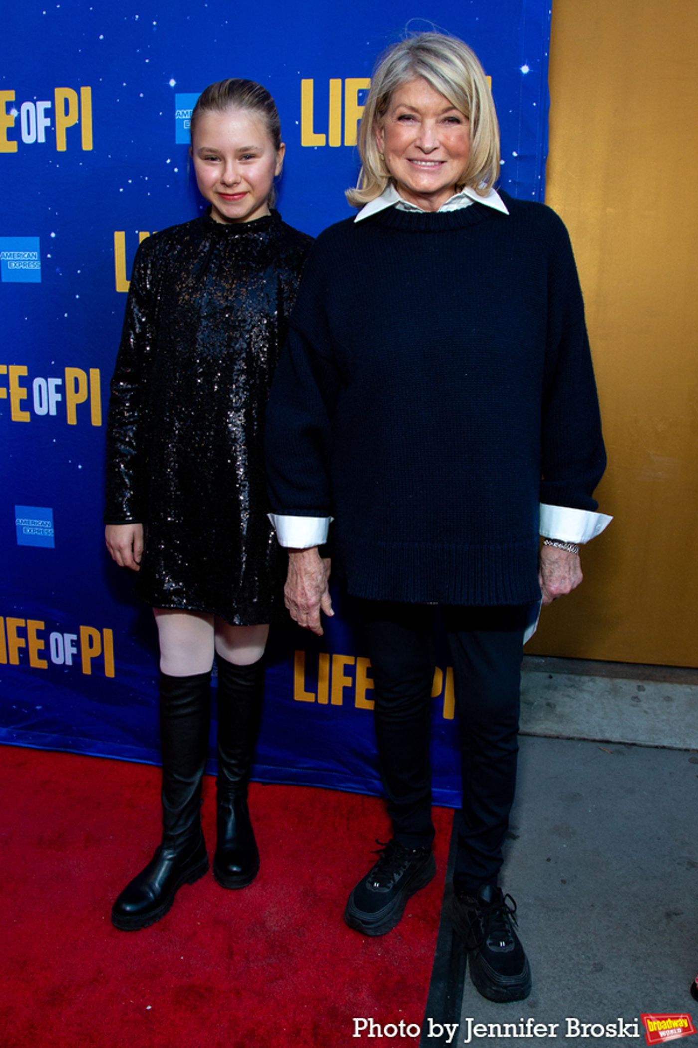 Photos: On the Red Carpet at Opening Night of LIFE OF PI Photos: On the Red Carpet at Opening Night of LIFE OF PI Image