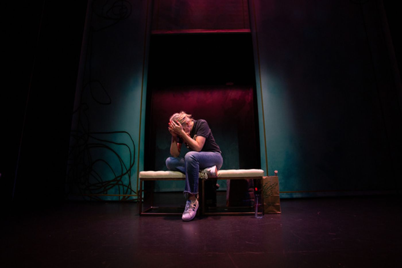 Photos: First Look at Jessica Hendy's WALKING WITH BUBBLES Off-Broadway  Image