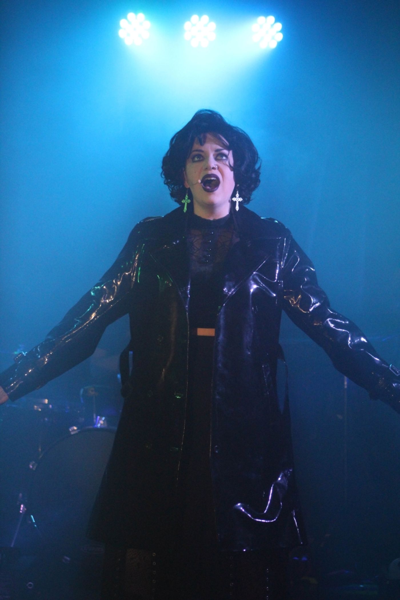 Review: THE CRAFT: AN UNAUTHORIZED PARODY OPENS IN KANSAS CITY at The Westport Bowery  Image