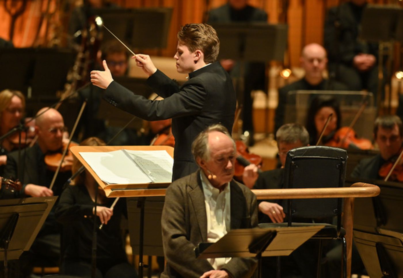 Photos: First Look at BBC Symphony Orchestra and Ian McEwan at Barbican Hall  Image