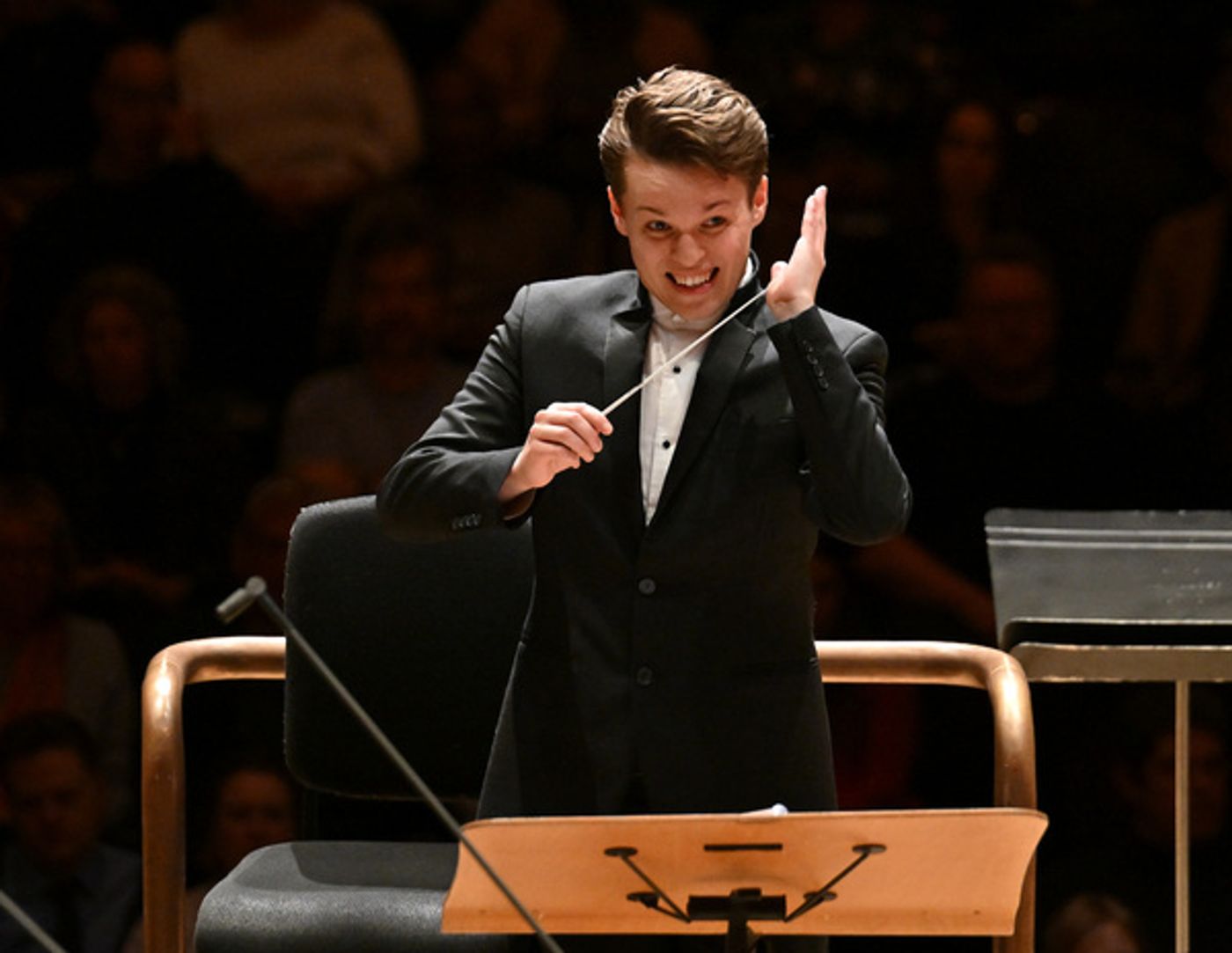 Photos: First Look at BBC Symphony Orchestra and Ian McEwan at Barbican Hall  Image