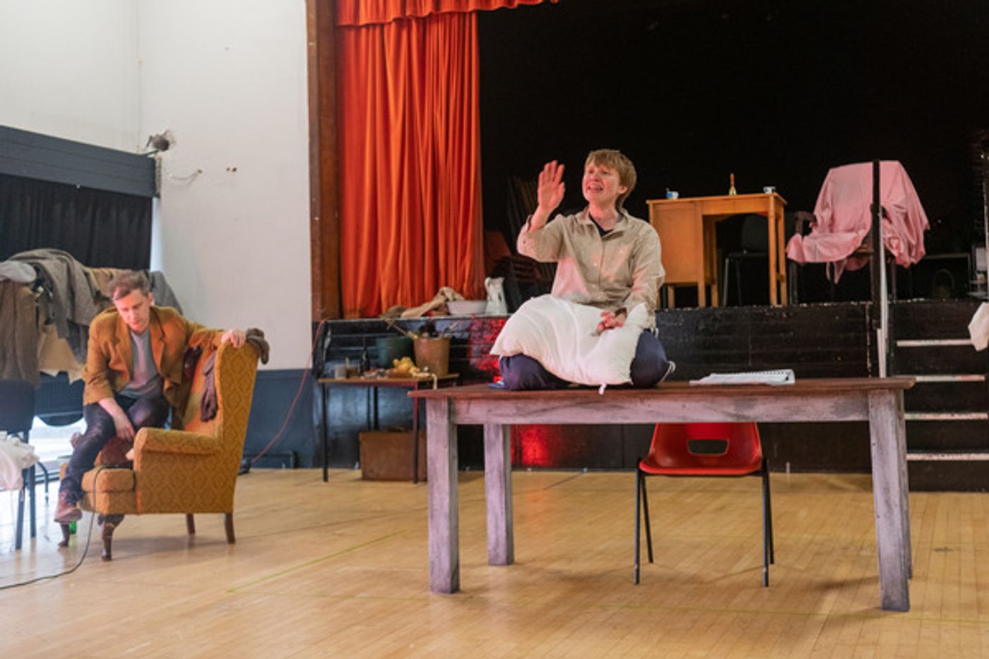 Photos: Inside Rehearsal For WUTHERING HEIGHTS UK Tour Photos: Inside Rehearsal For WUTHERING HEIGHTS UK Tour Image