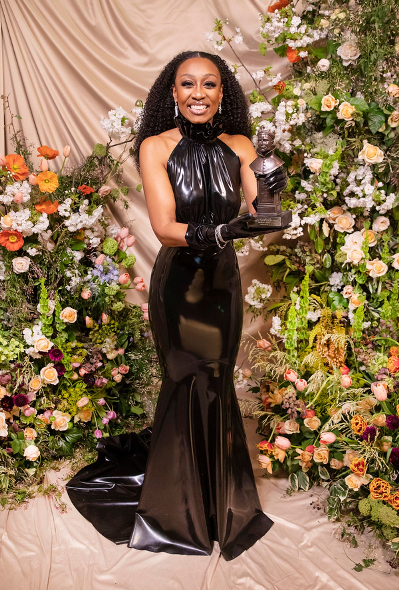 Photos: First Look at the Olivier Awards 2023 Winners  Image