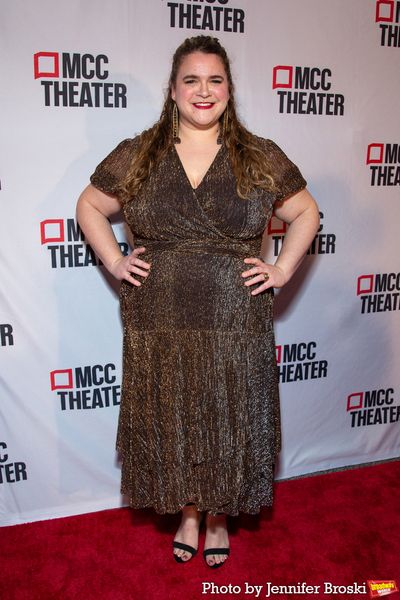Bonnie Milligan Photo