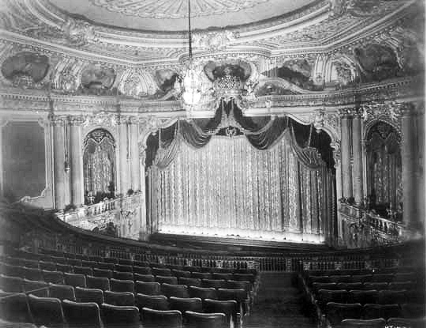 A History of Broadway's Lost Theatres  Image