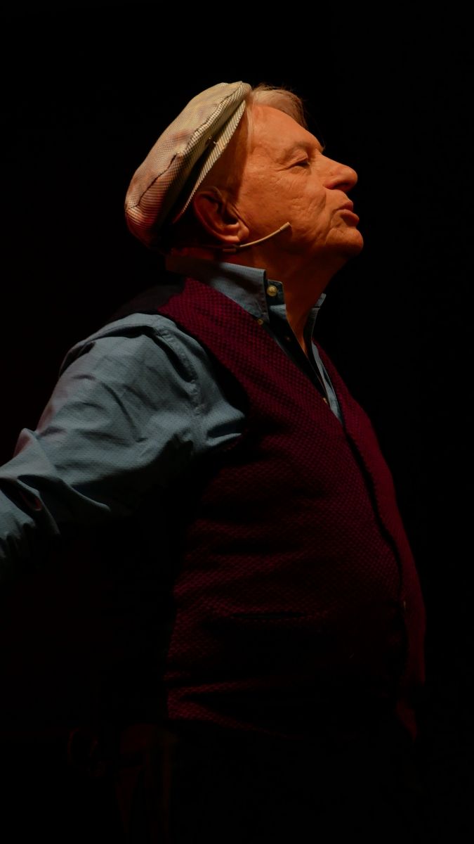 Review: LETTERA A UN GIOVANE AMICO al TEATRO OFF/OFF  Image