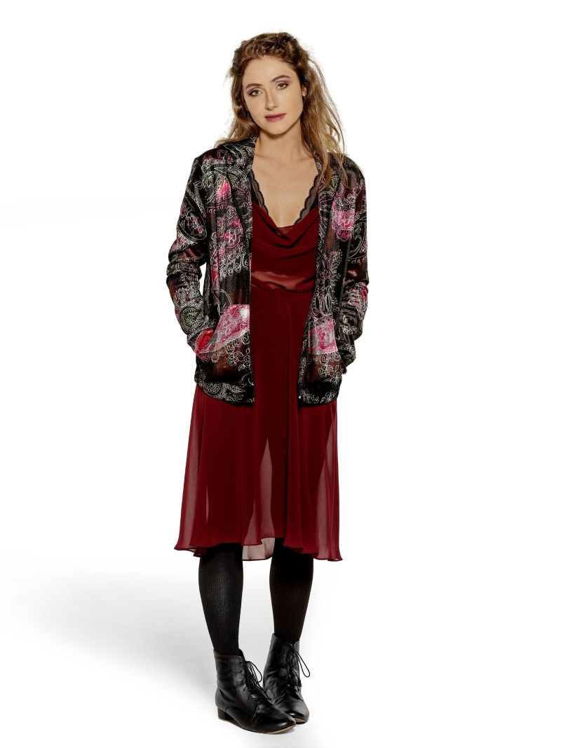 Contagious, Moving and Different Without Using Gimmicky ONCE – THE MUSICAL is Running in Sao Paulo  Image