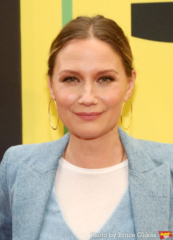 Jennifer Nettles Photo