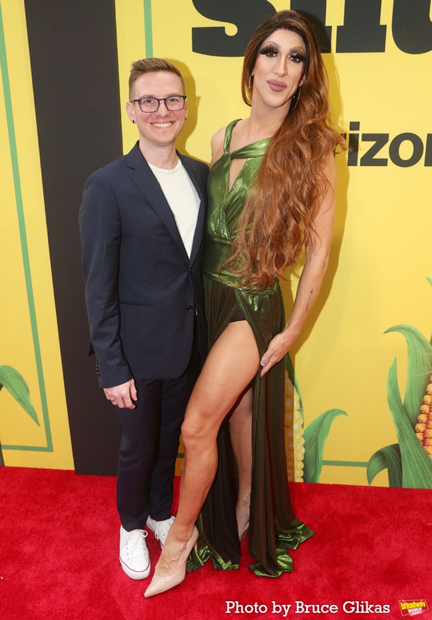 Photos: On the Red Carpet for Opening Night of SHUCKED Photos: On the Red Carpet for Opening Night of SHUCKED Image