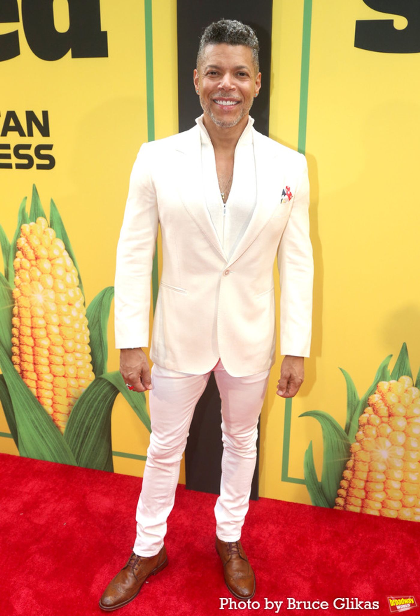 Photos: On the Red Carpet for Opening Night of SHUCKED  Image