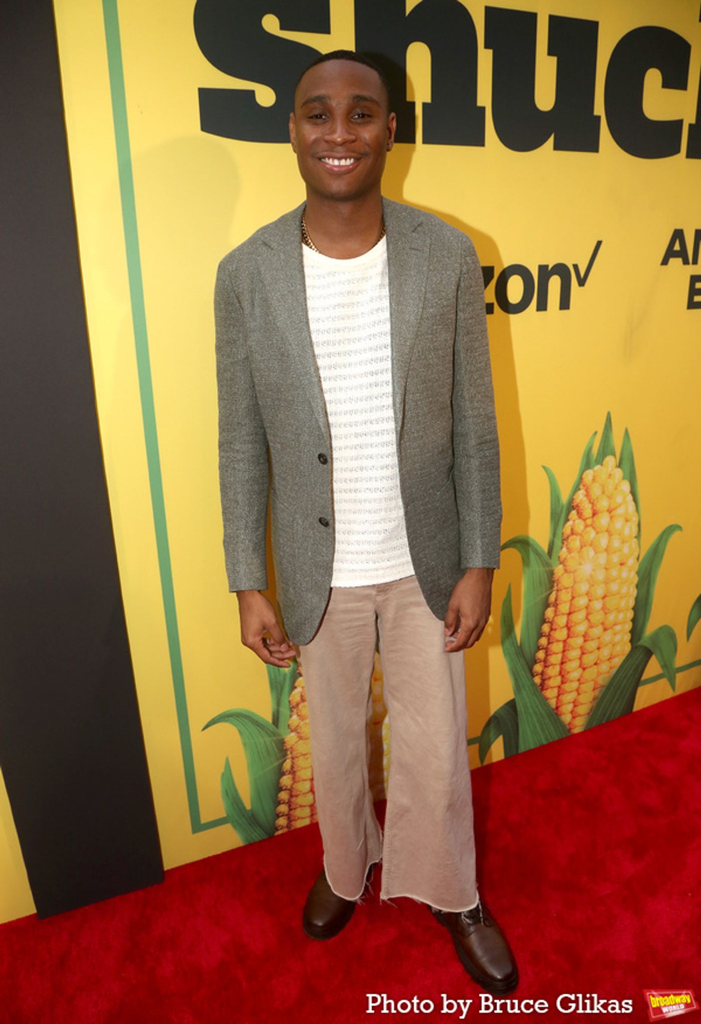 Photos: On the Red Carpet for Opening Night of SHUCKED  Image