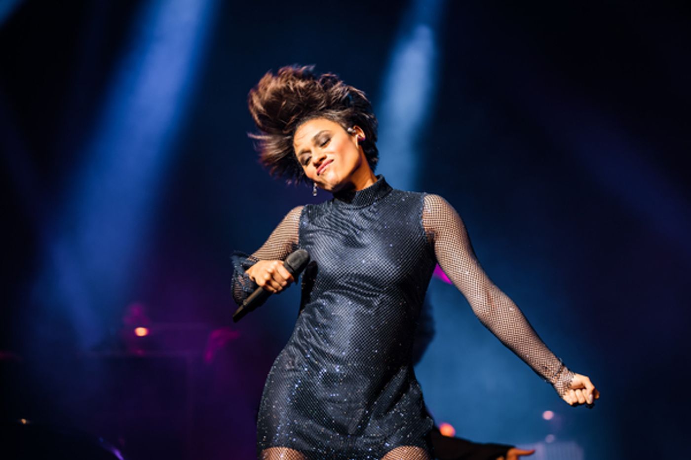 Photos: Ariana DeBose Performs at the London Palladium  Image