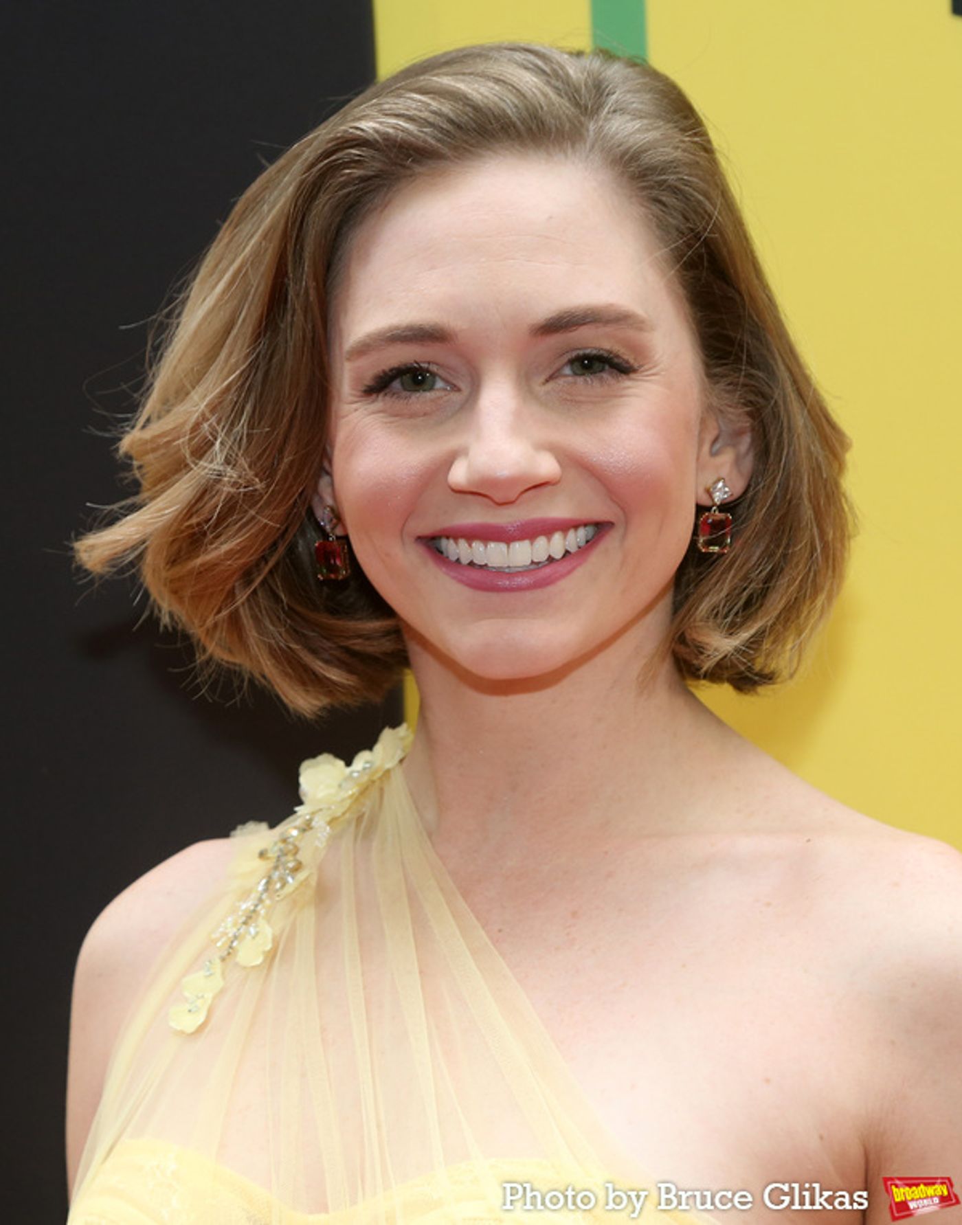 Photos: The Cast Arrives on the Red Carpet at Opening Night of SHUCKED Photos: The Cast Arrives on the Red Carpet at Opening Night of SHUCKED Image