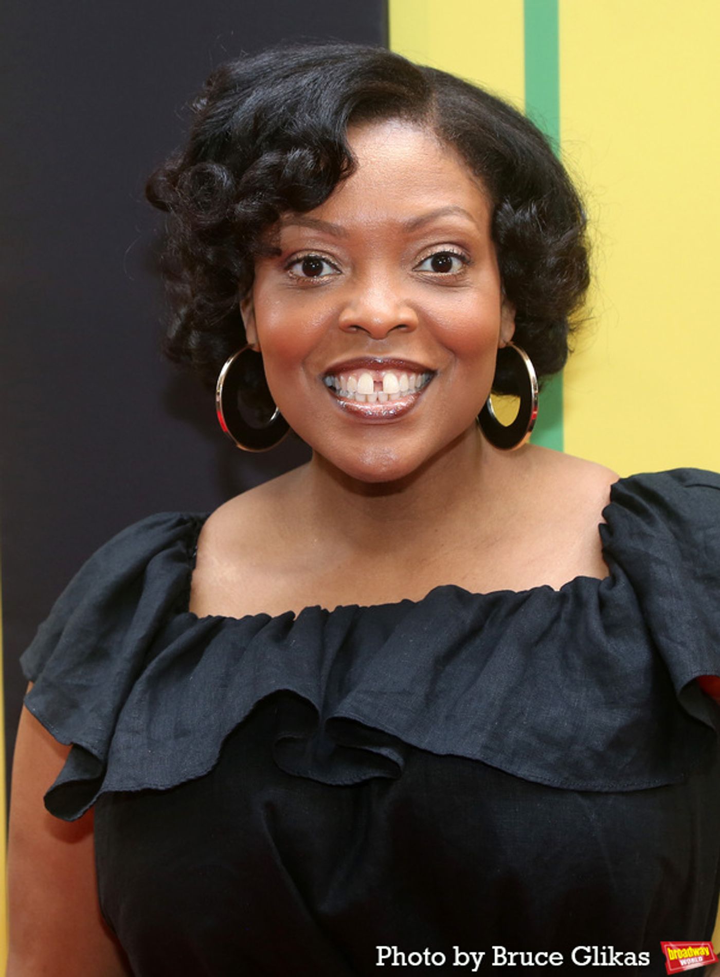 Photos: The Cast Arrives on the Red Carpet at Opening Night of SHUCKED  Image