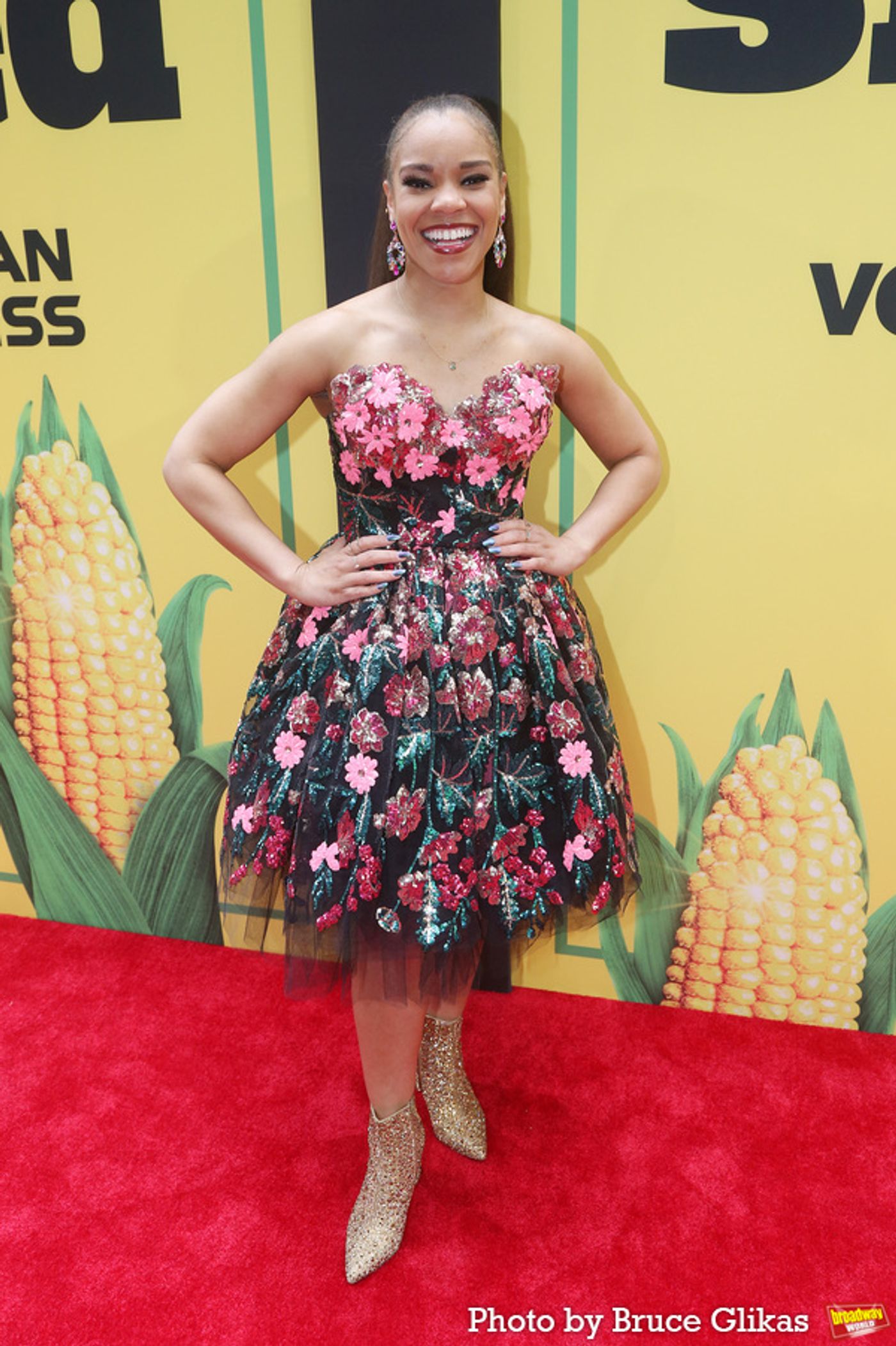 Photos: The Cast Arrives on the Red Carpet at Opening Night of SHUCKED  Image