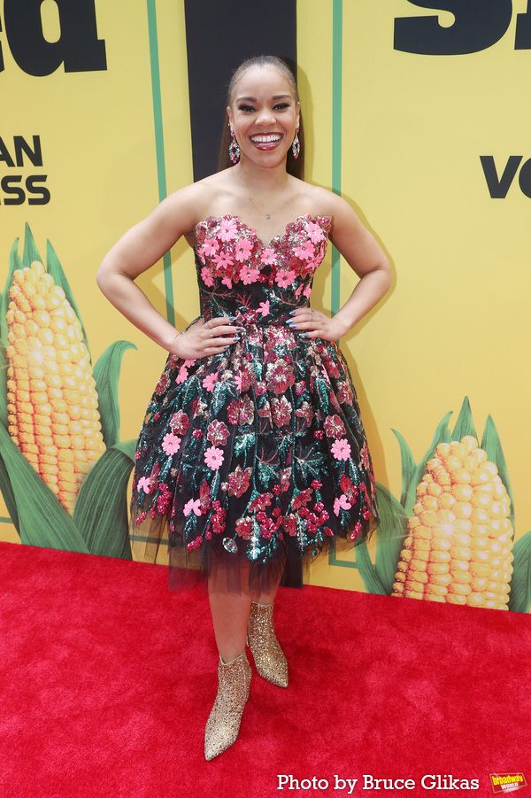 Traci Elaine Lee Photo