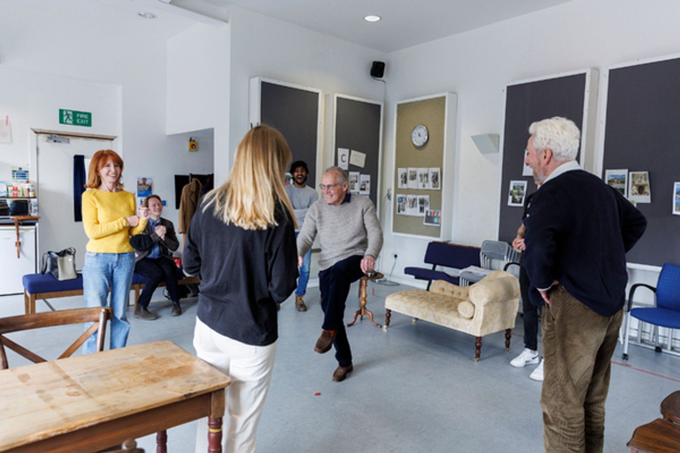 Photos: Inside Rehearsal For THE CIRCLE at Orange Tree Theatre Photos: Inside Rehearsal For THE CIRCLE at Orange Tree Theatre Image