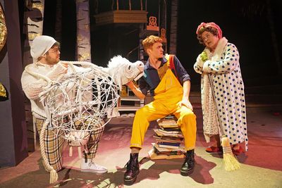 Thomas Greene as Jack, Traci McGough as Jack?s Mother & Lucas Engle as Milky White Photo