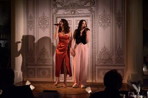 Jackie Burns, Dee Roscioli @ BroadwayWorld Jackie Burns, Dee Roscioli Photo