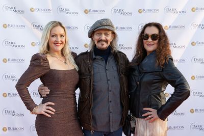 TESSA NEELEY, TED NEELEY and LEEYAN NEELEY  Photo
