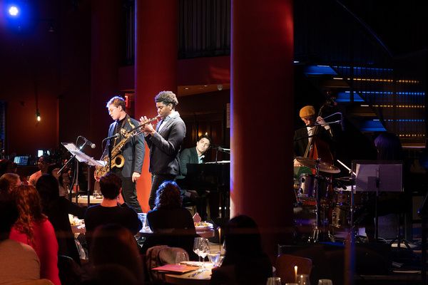 Photos: Go Inside Quintin Harris Quintet at Chelsea Table+Stage — photo 3 of 11