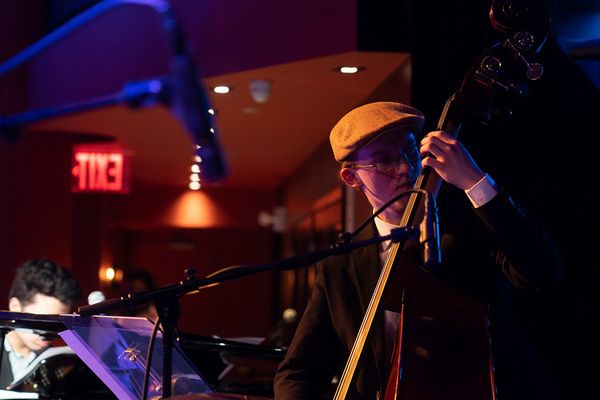 Photos: Go Inside Quintin Harris Quintet at Chelsea Table+Stage — photo 10 of 11