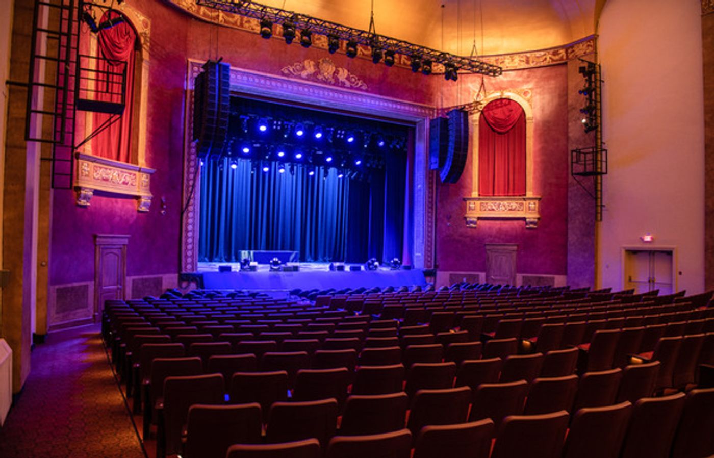 Photos/Video: Jay Leno Celebrates Reopening of Bergen PAC with Historic Drive and Ribbon Cutting  Image