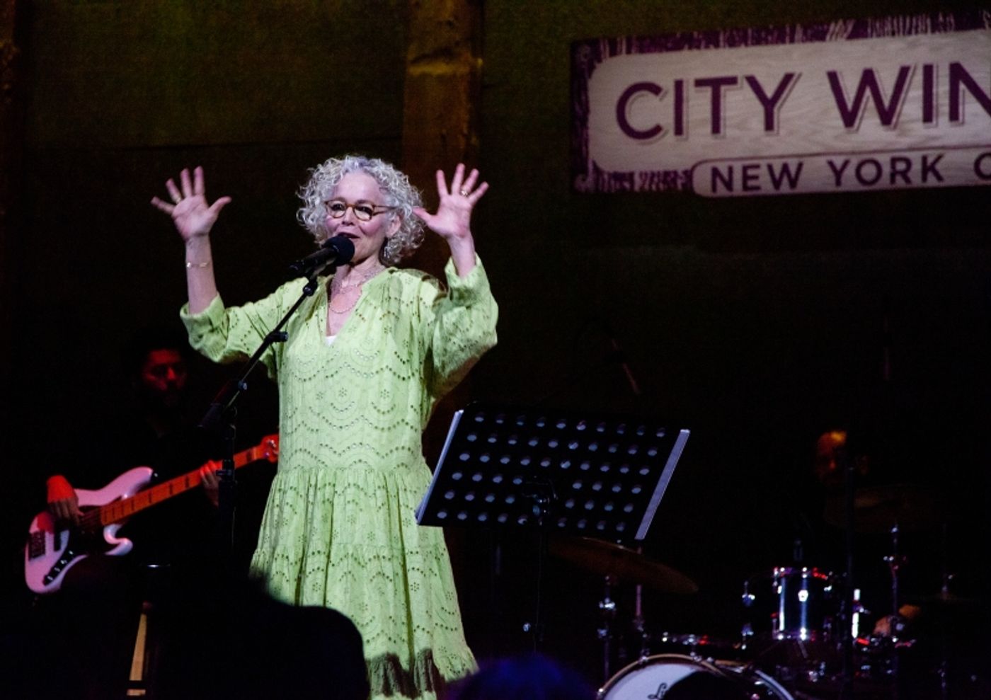 Review: Amy Irving Sings & Tells Stories Of How She Was BORN IN A TRUNK At City Winery  Image