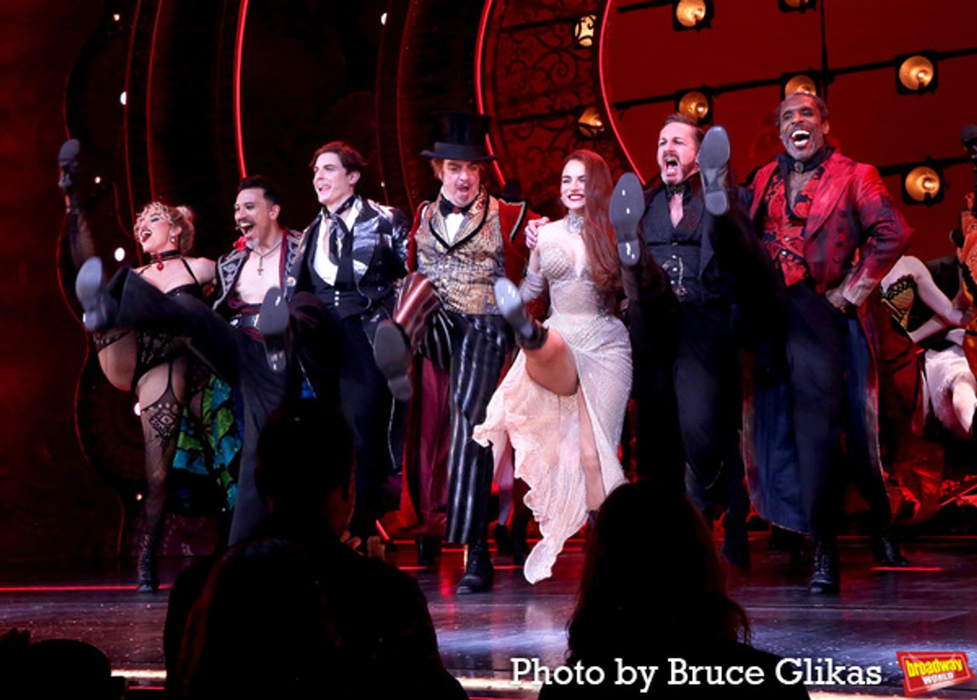 Photos: JoJo Takes Her First Bows as Satine in MOULIN ROUGE! THE MUSICAL  Image