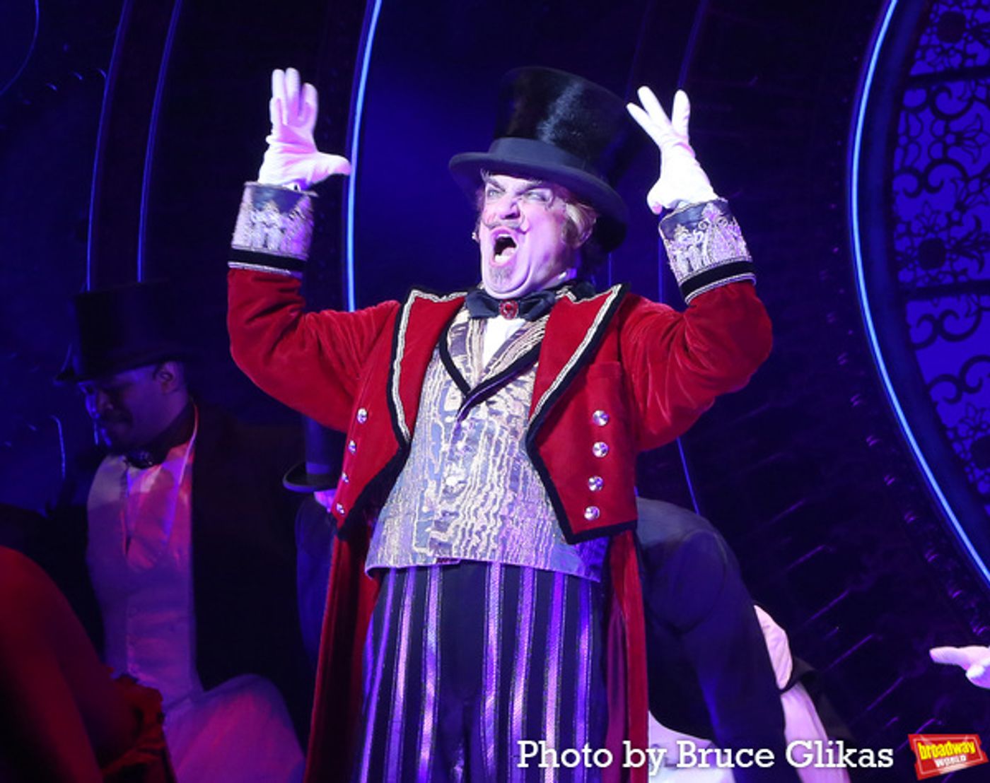 Photos: JoJo Takes Her First Bows as Satine in MOULIN ROUGE! THE MUSICAL  Image