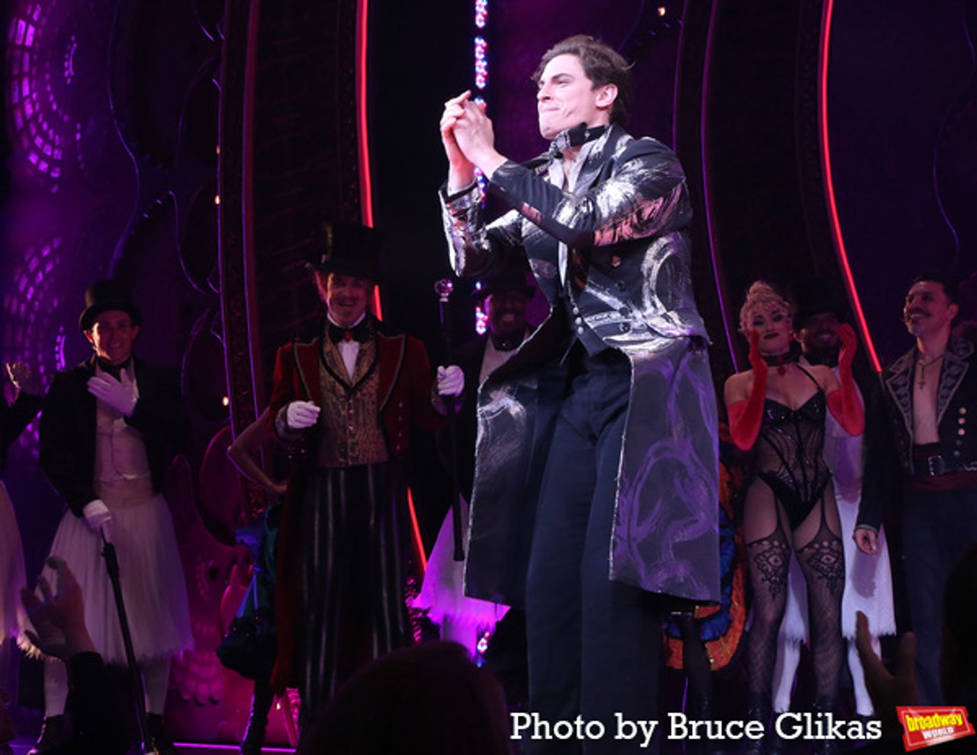 Photos: JoJo Takes Her First Bows as Satine in MOULIN ROUGE! THE MUSICAL  Image