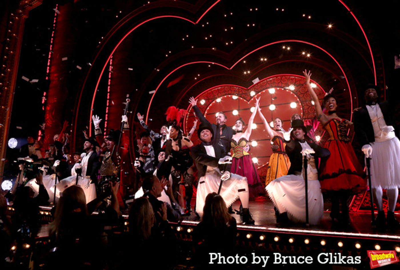 Photos: JoJo Takes Her First Bows as Satine in MOULIN ROUGE! THE MUSICAL  Image