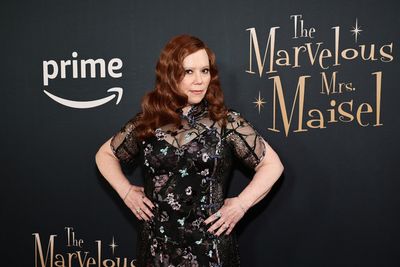 Alex Borstein Photo