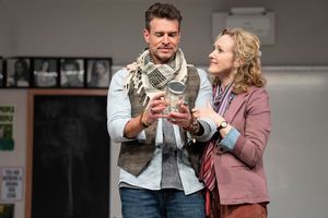 Scott Foley and Katie Finneran Photo