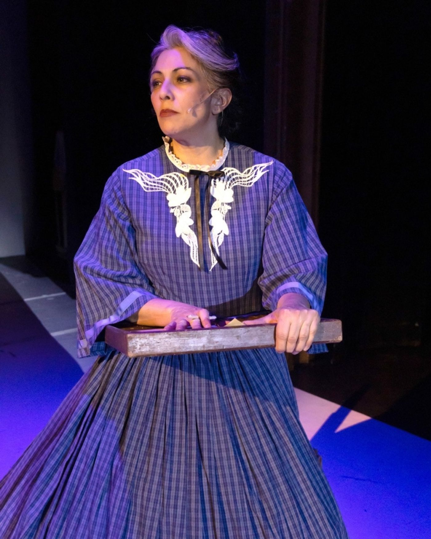 Laurie Holmes as Marmee