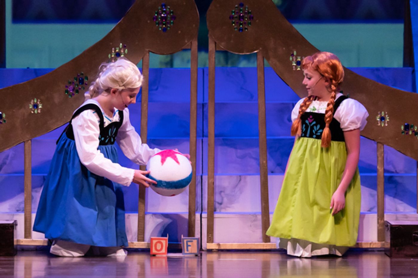 Photos: New Albany Middle School Theatre's FROZEN JR. Photos: New Albany Middle School Theatre's FROZEN JR. Image
