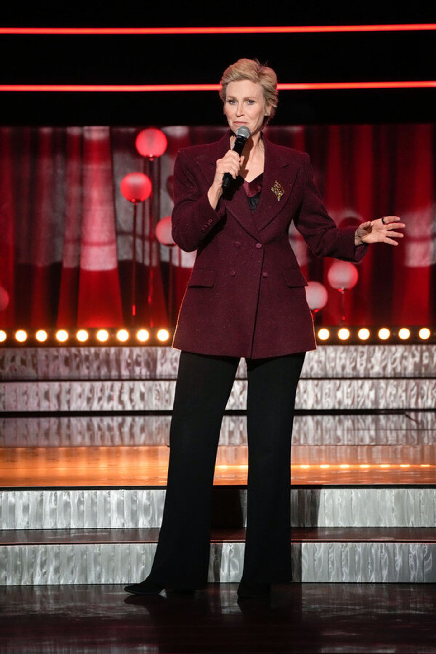 Photos: Inside Carol Burnett's NBC Special With Julie Andrews, Bernadette Peters & More  Image