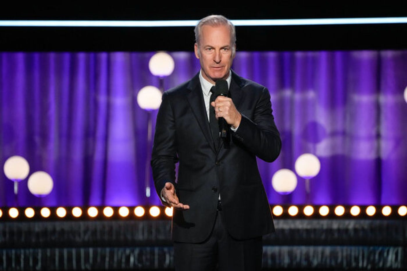 Photos: Inside Carol Burnett's NBC Special With Julie Andrews, Bernadette Peters & More  Image