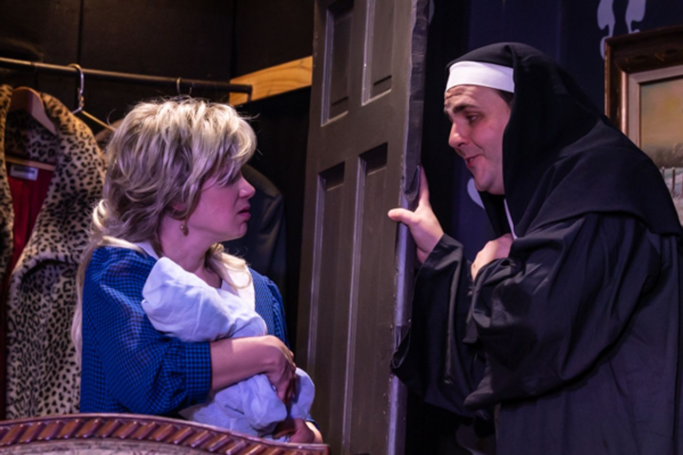Photos: First Look At The Alcove Dinner Theatre and Bruce Jacklin & Company's LIE, CHEAT & GENUFLECT Photos: First Look At The Alcove Dinner Theatre and Bruce Jacklin & Company's LIE, CHEAT & GENUFLECT Image