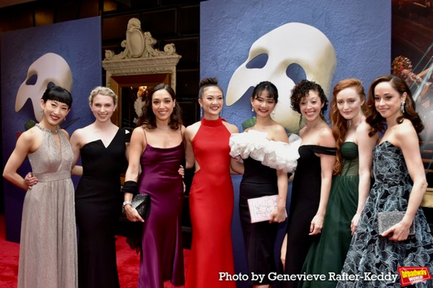 Photos: The Stars Arrive at Closing Night of THE PHANTOM OF THE OPERA  Image