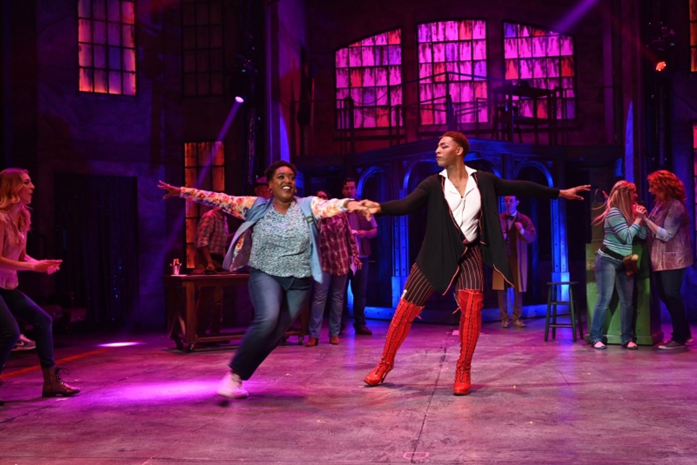 Review: KINKY BOOTS at Orlando Shakes  Image