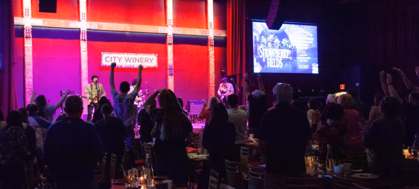 Review: THE BEATLES BRUNCH at City Winery Features Bottomless Brunch, Booze, and Beatles  Image
