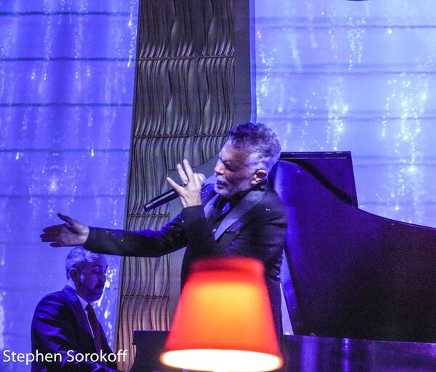 Photos: Clint Holmes Brings Entertainment Icons To The Wick  Image