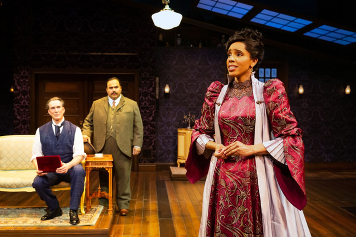 Photos: See New Images of SHERLOCK HOLMES AND THE CASE OF THE JERSEY LILY at Alley Theatre  Image