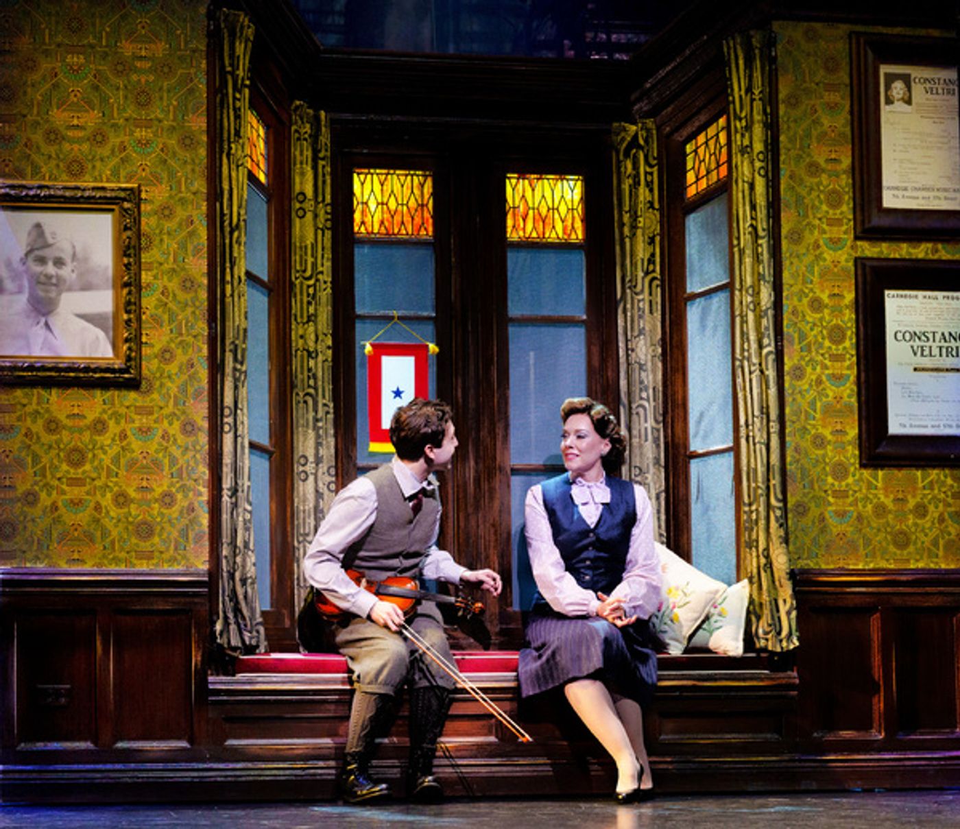 Photo: First Look at NEW YORK, NEW YORK on Broadway  Image