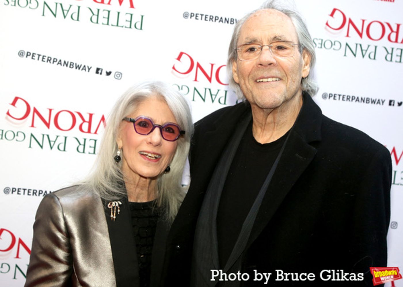 Photos: On the Red Carpet of PETER PAN GOES WRONG Opening Night  Image