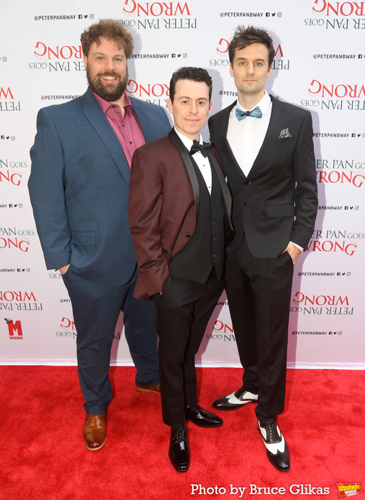Photos: See Neil Patrick Harris & More at PETER PAN GOES WRONG Opening Night  Image